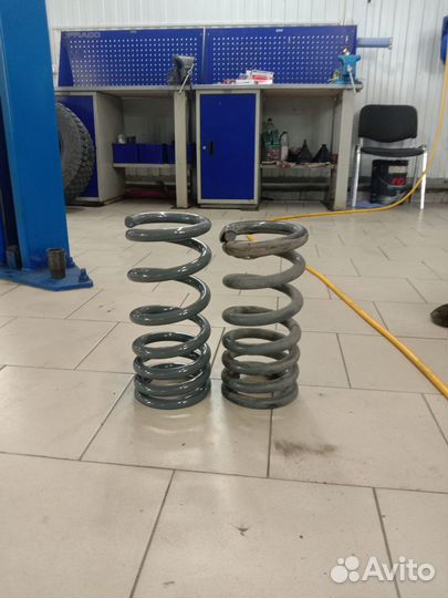 Пружины задние Мицубиси Паджеро 3,4 риф
