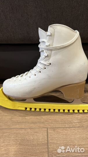 Фигурные коньки Edea Overtur 235