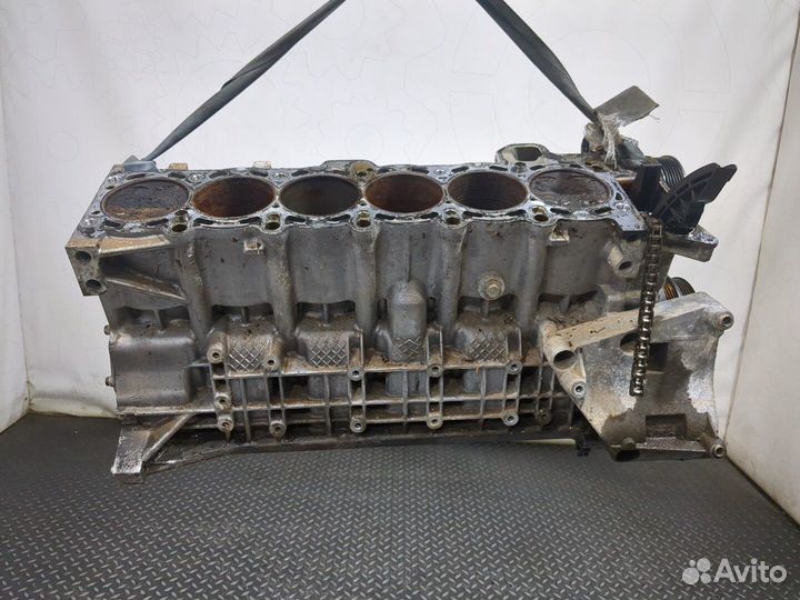 Блок цилиндров BMW 5 E39, 2003