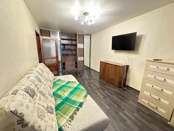 9-к. квартира, 34 м², 7/9 эт.