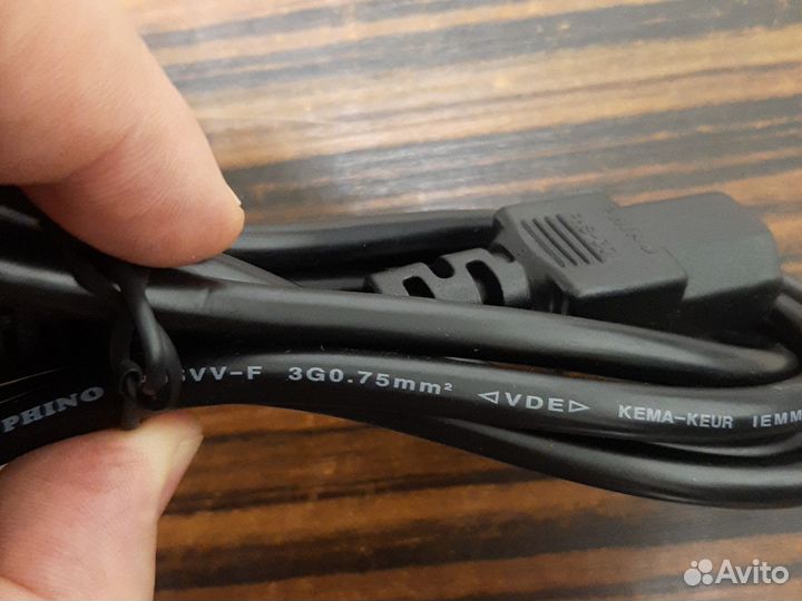 Кабель питания c13 10 А 3x0.75 новый