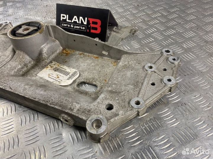 Подрамник Volkswagen Golf MK5 BVY 2007