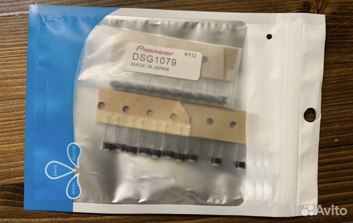 Кнопки play/pause и QUE Pioneer