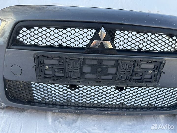 Передний бампер mitsubishi lancer 10