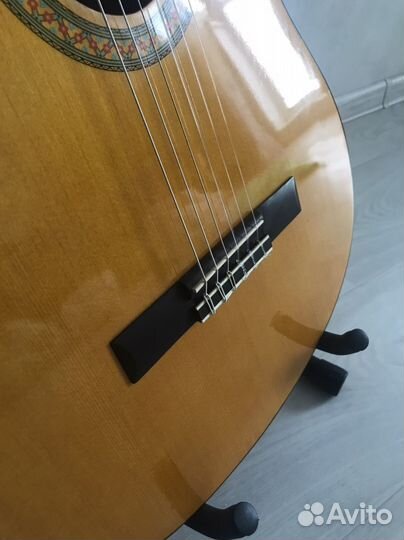 Yamaha C40 новая