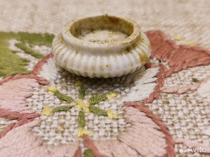 Фарфоровая пробка Ems раскопок Königsberga