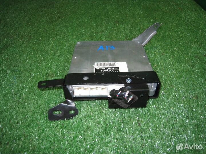 Блок управления двс Toyota Avensis T25 2006