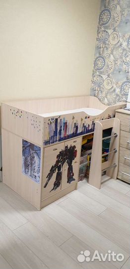 Детская кровать чердак