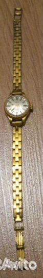 Часы чайка женские наручные с браслетом СССР