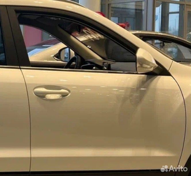 Передняя правая дверь BAIC X35