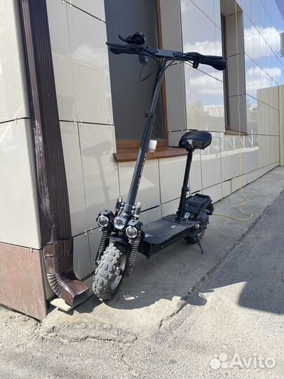 Самокат взрослый электрический