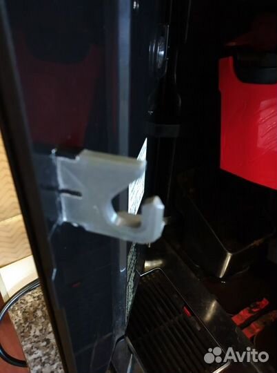 Защелка кофемашины Bosch VeroCup100 / tis30129rw