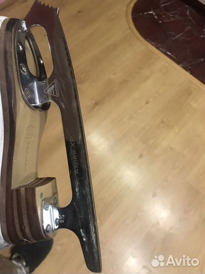 Фигурные коньки Jackson Competitor (2С/30,5разм.)