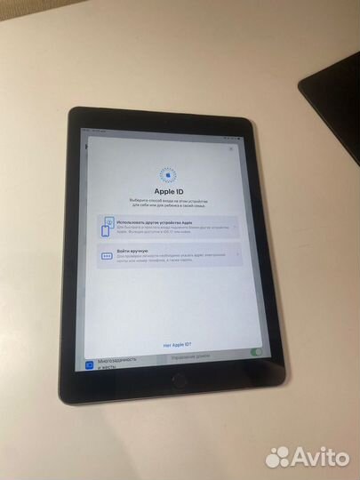 iPad 6-th 32gb wi-fi