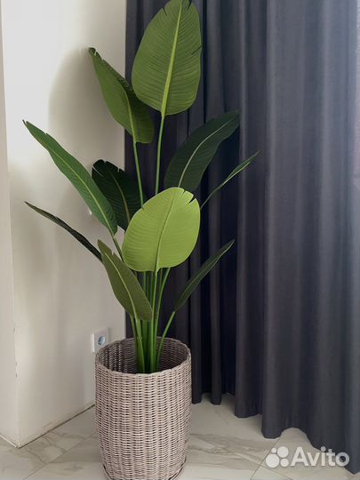 Искусственные цветы большие