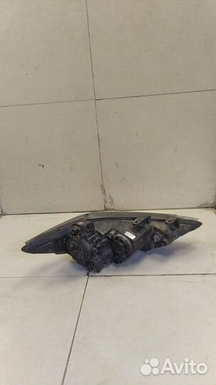 Фара передняя левая Hyundai Elantra