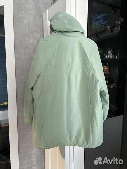 Куртка женская демисезонная с капюшоном