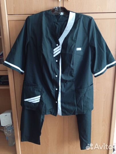 Медицинский костюм женский 58 размер