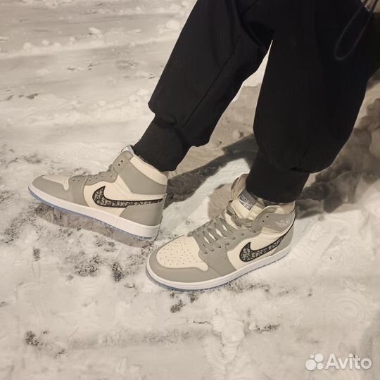 Зимние Nike Air Jordan 1 High x Dior 41 EU