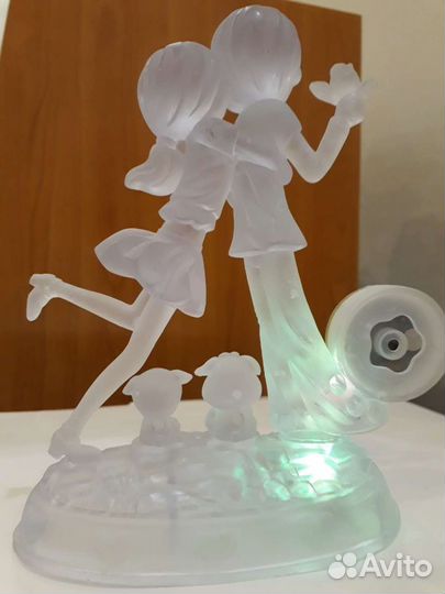 Статуэтка -часы -светильник