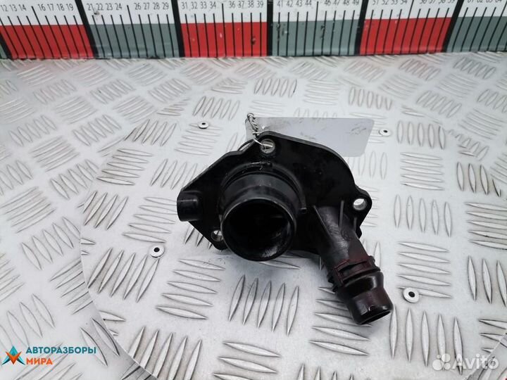 Корпус термостата BMW 3 F30/F31/F34 2011