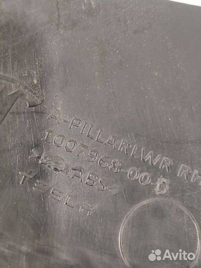 Накладка стойки А Tesla Model S (2012 - 2016)