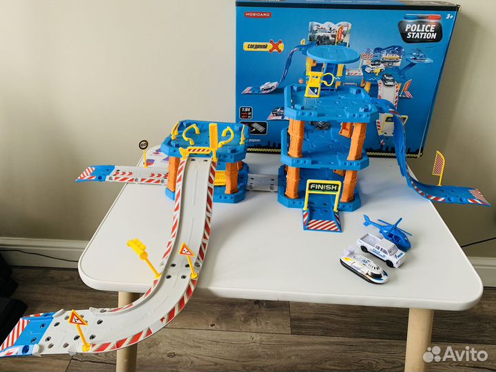 Парковка полицейский участок