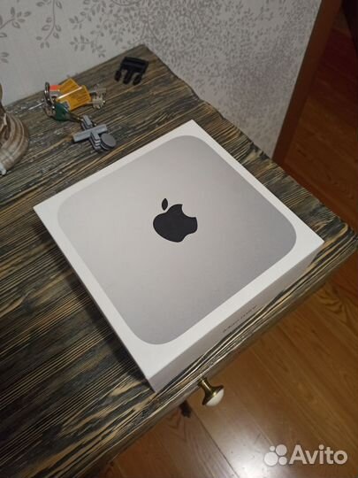 Коробка Apple Mac mini