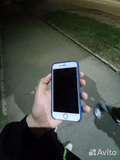 iPhone 6S, 32 ГБ