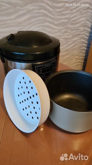 Мультиварка redmond rmc m20