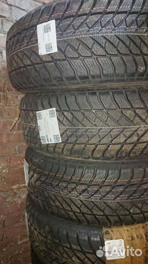 Goodyear UltraGrip Ice SUV 245/65 R17 107H