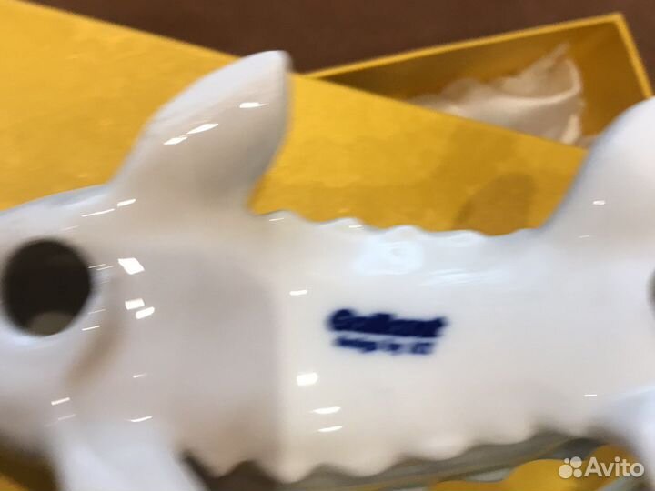 Фарфоровая икорница Рыбка