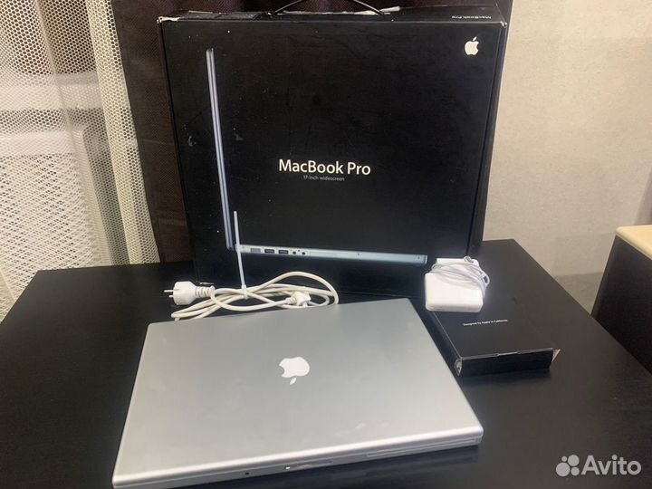 Apple MacBook Pro17