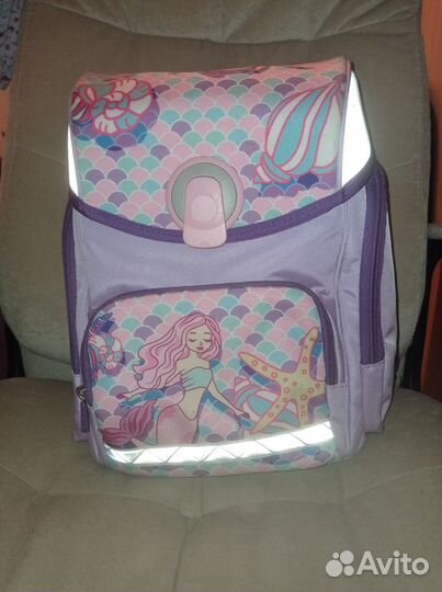 Школьный рюкзак