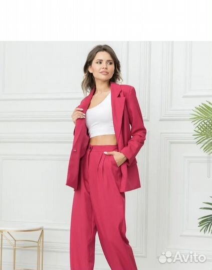 Костюм брючный