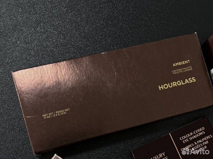 Hourglass ambient lighting palette