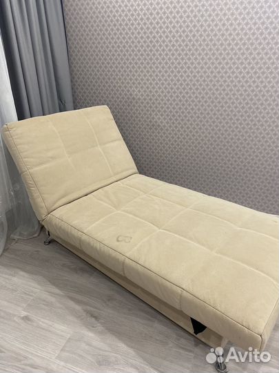 Кушетка, софа