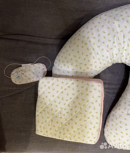Новая подушка для кормления
