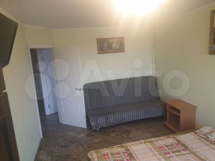 2-к. квартира, 50 м², 9/16 эт.