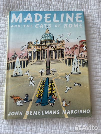 Книга Madeline на английском для детей