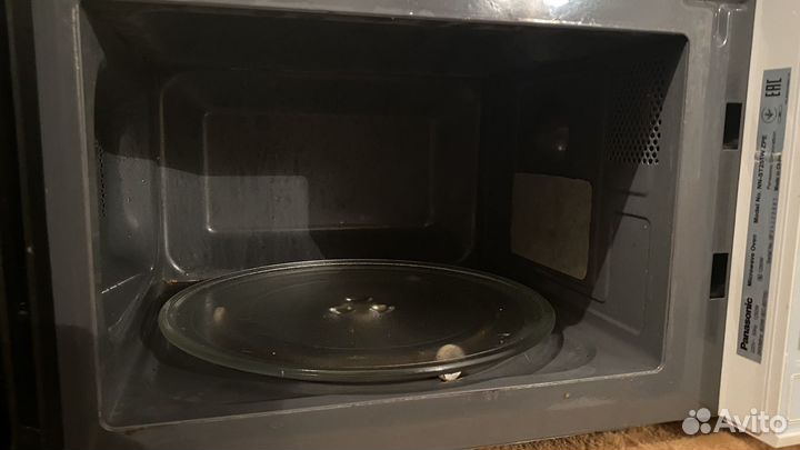 Микроволновая печь Panasonic NN-ST251W