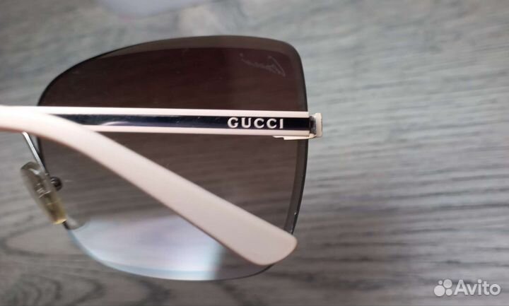 Солнцезащитные очки gucci