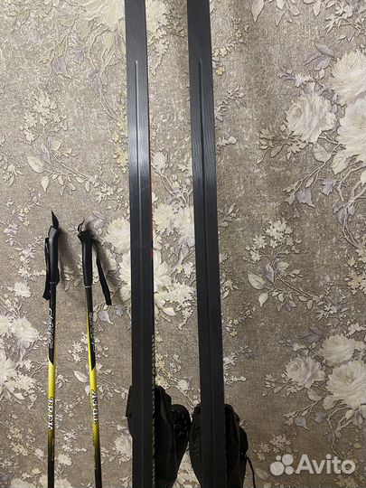 Беговые лыжи