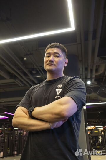 Тренер по фитнесу