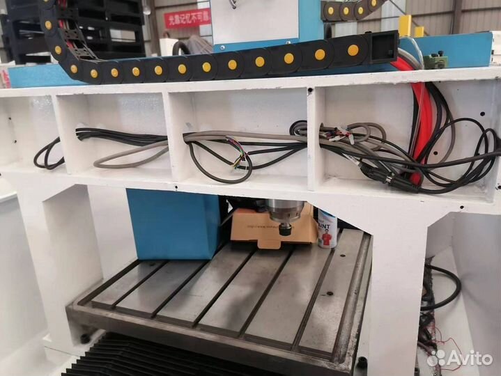 Фрезерный станок с чпу DirTec 600х600 по алюминию