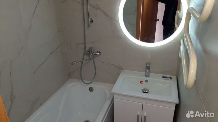 Плиточник. Укладка плитки. Ремонт ванной комнаты