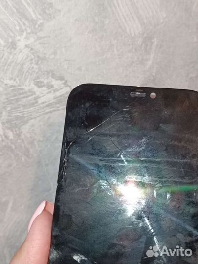 Дисплей на iPhone 12