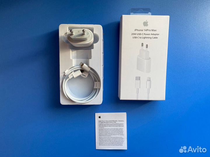 Кабель lighting + адаптер на iPhone 20w