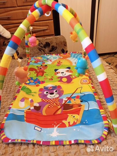 Развивающий коврик