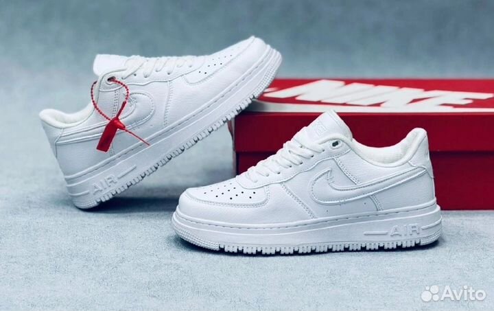 Кроссовки nike